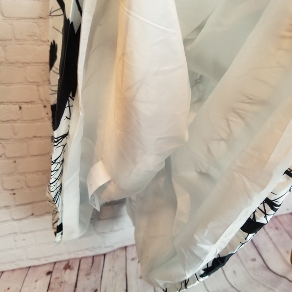 SOLD - Picture 2 of 8